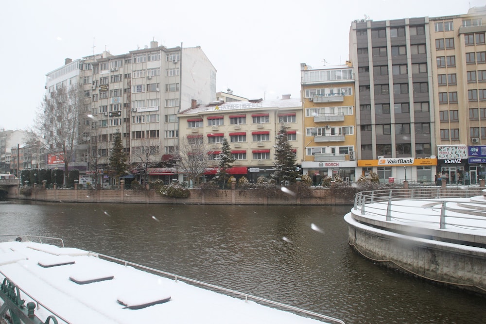 Atos Otel 43/47