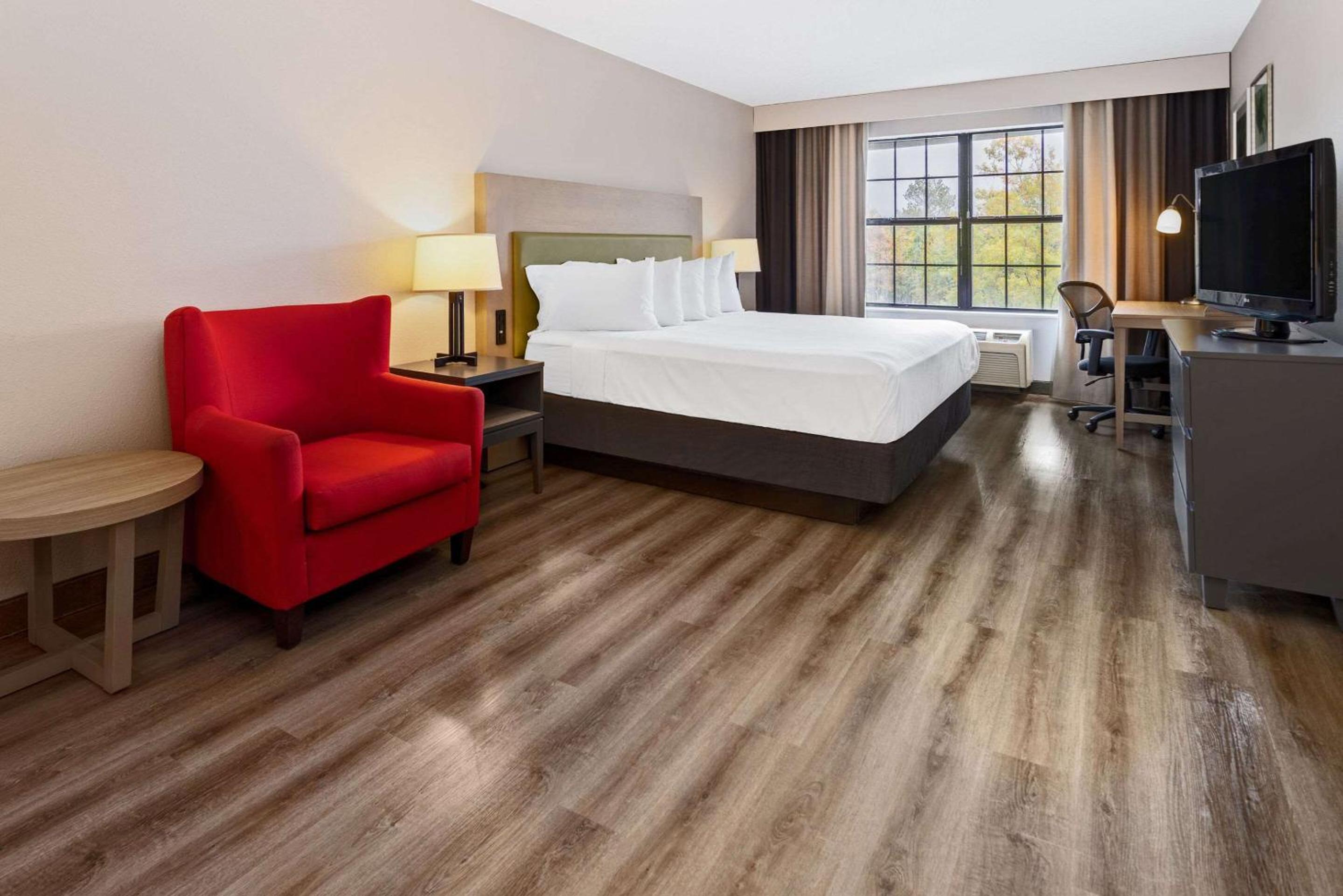 استوديو بسرير كينج، Country Inn Suites By Radisson Salisbury Md 6/10