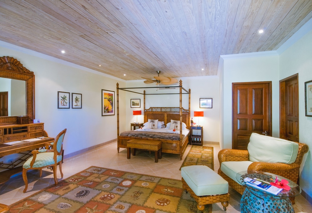 Bequia Beach Hotel 39/78