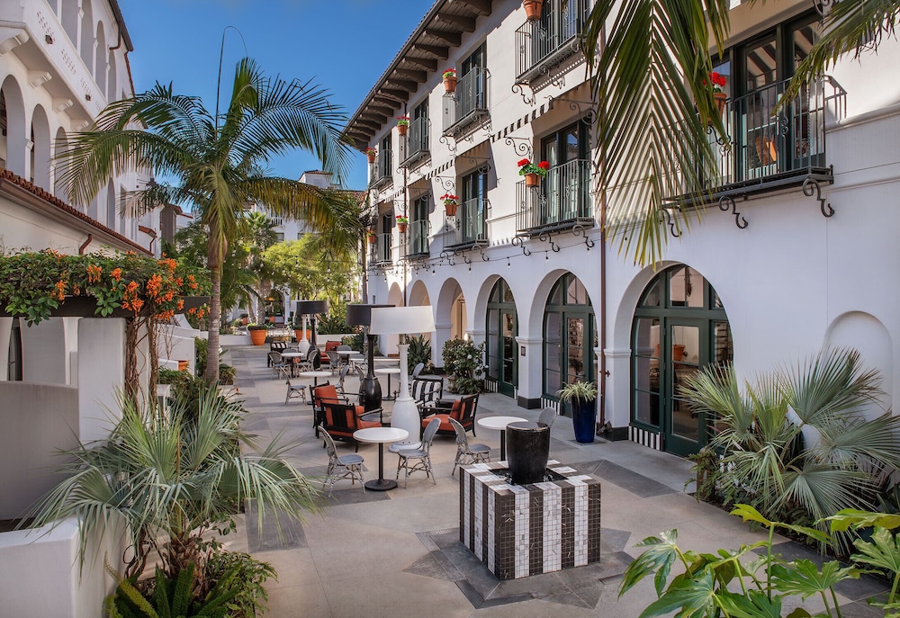 HOTEL CALIFORNIAN 42/48