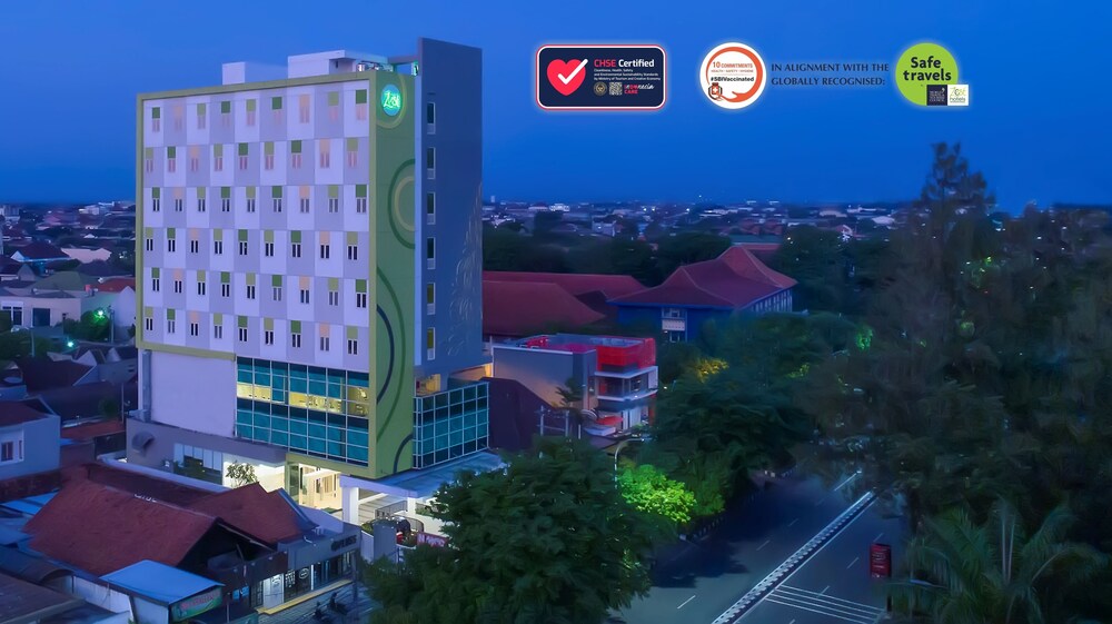 Zest Parang Raja Solo by Swiss-Belhotel International in SURAKARTA