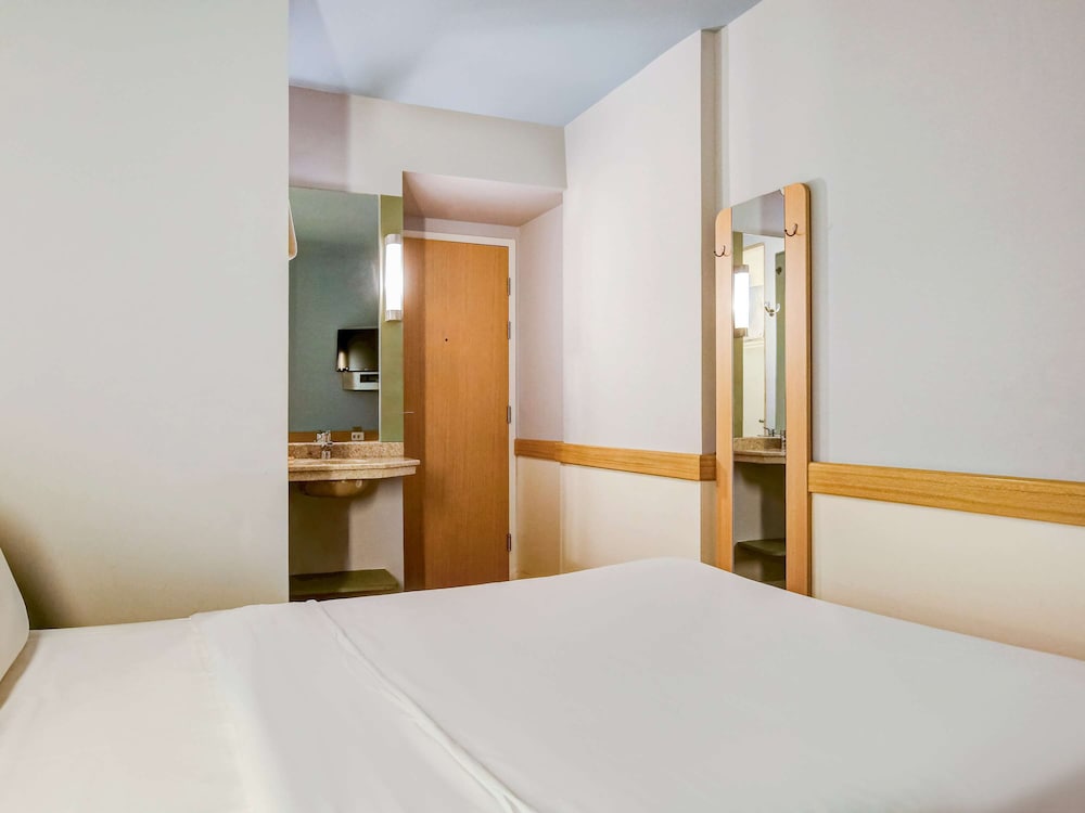 Ibis Budget Rj Copacabana 12/74