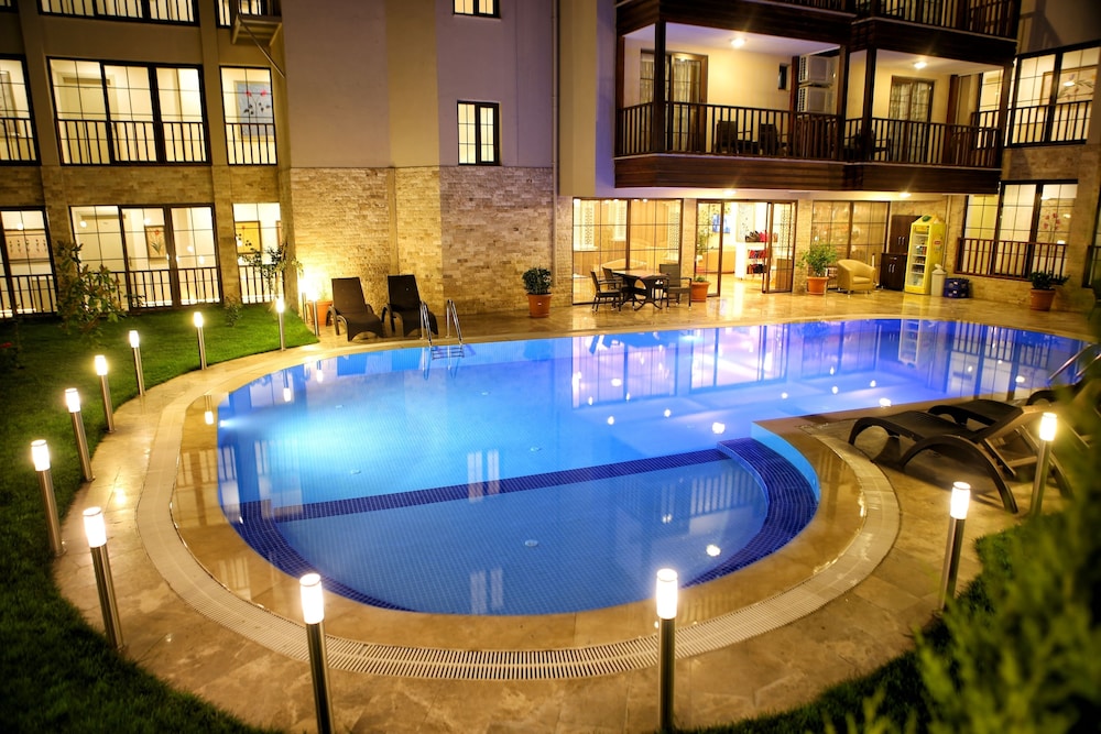 Venus Suite Hotel 9/50