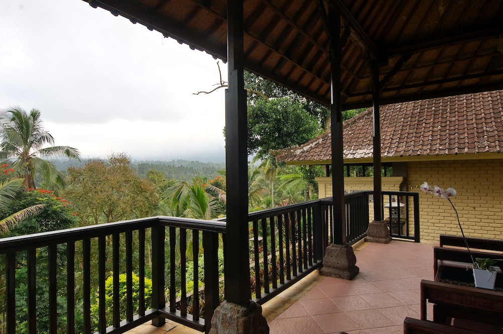 Cempaka Belimbing Villas 39/42