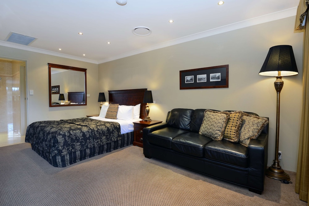 Rydges Armidale 28/50