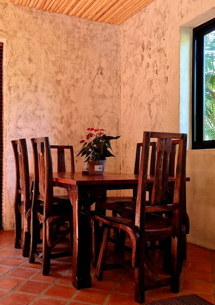 Baanpong Lodge 35/50