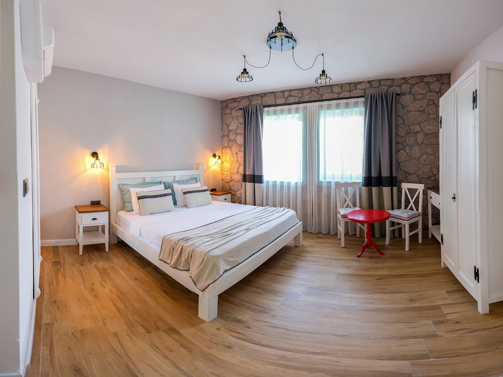 Bi Salkim Bozcaada Otel 7/20