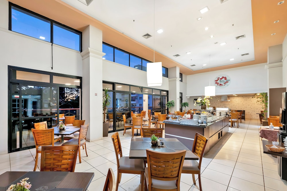 Blue Tree Garden Bauru (ex Quality Suites Garden) 43/59
