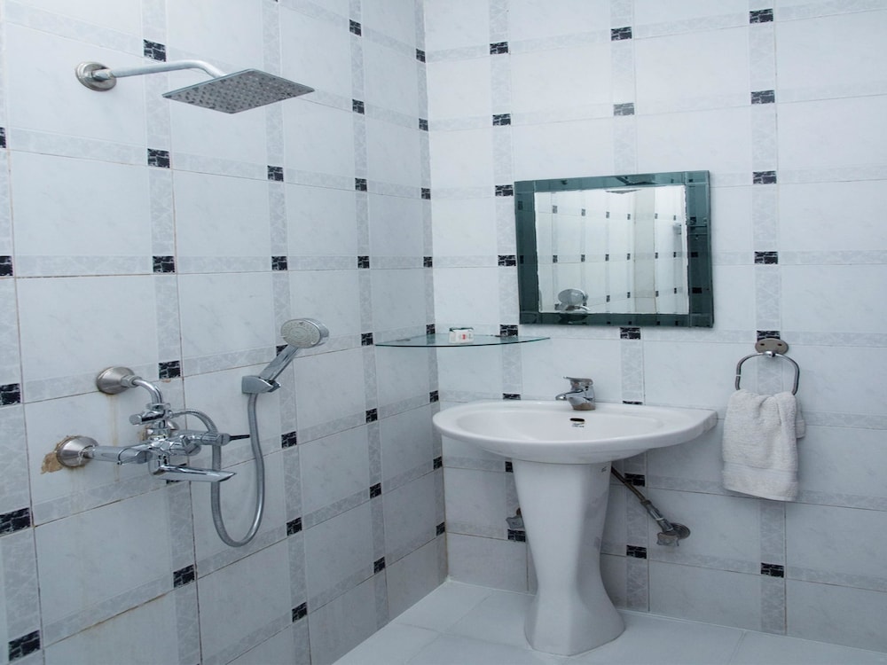 Oyo 10319 Hotel Pichola Haveli 16/16