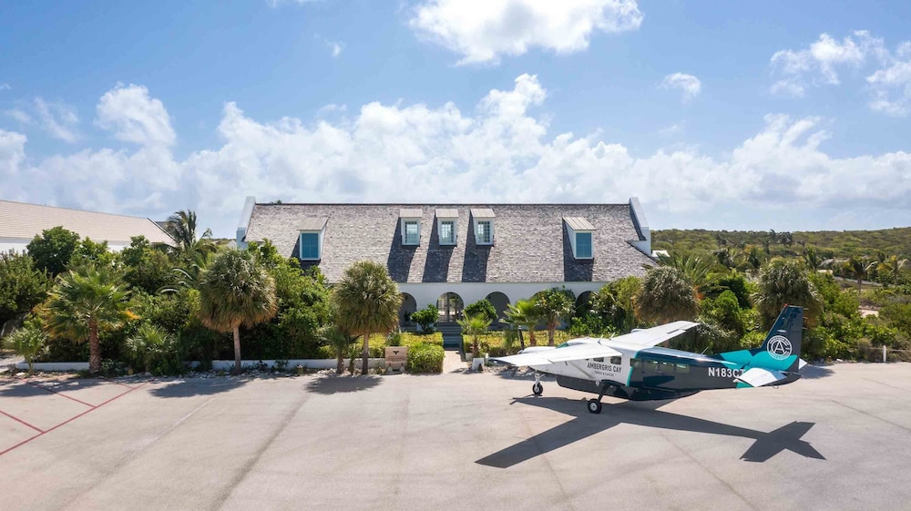 Ambergris Cay 41/48