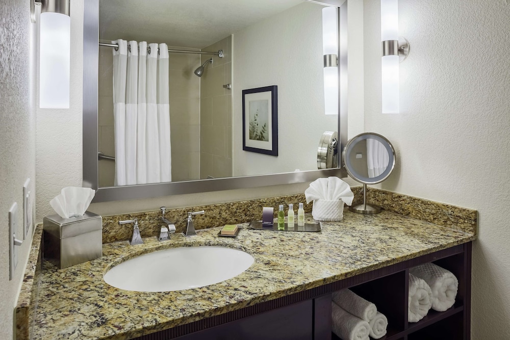 DoubleTree by Hilton Hotel San Antonio Downtown 20/58