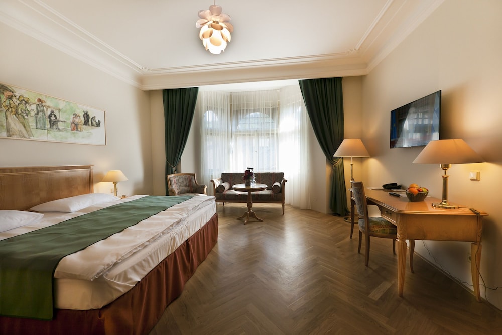 Grandhotel Ambassador Narodni Dum 6/50
