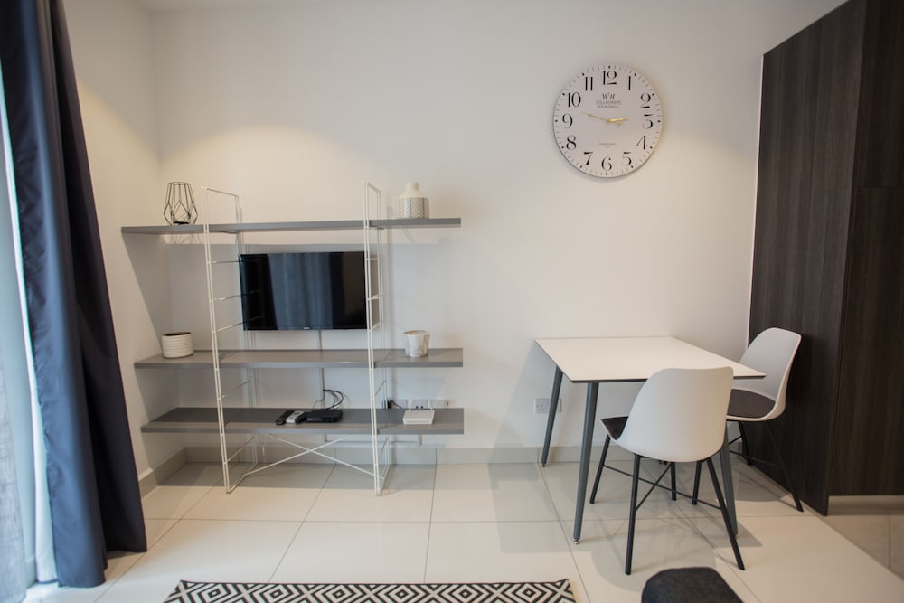 Accra Luxury Apartments at The Gardens 43/50