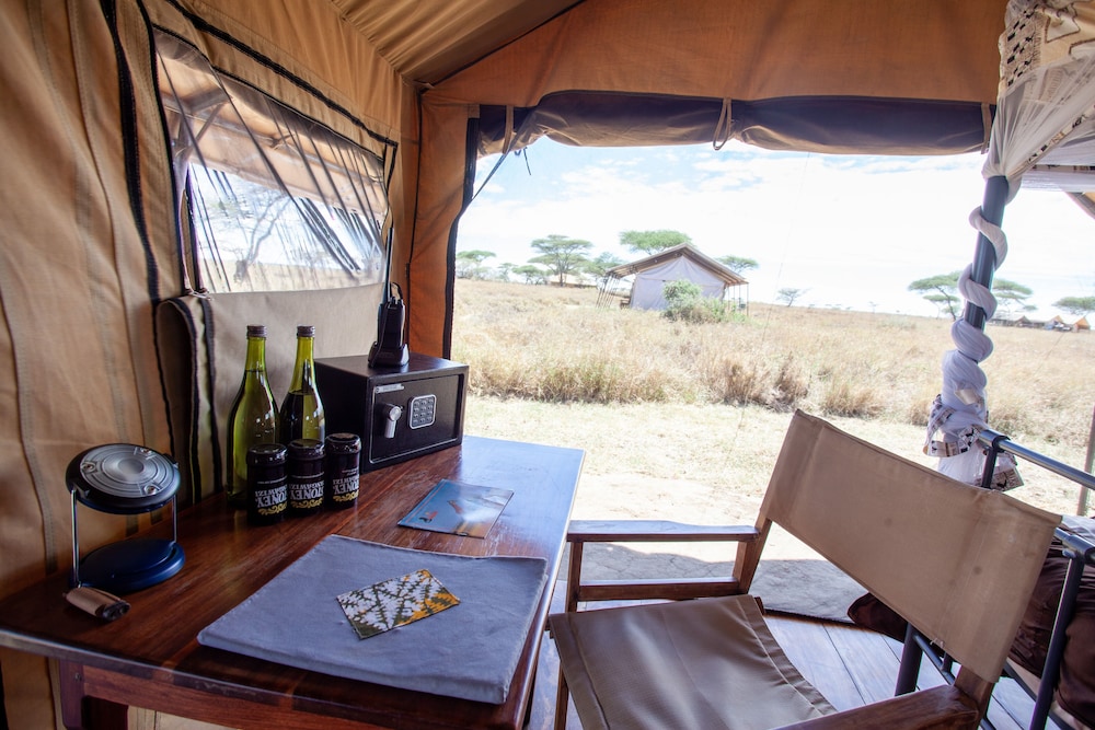 Mawe Luxury Tented Camp 35/50