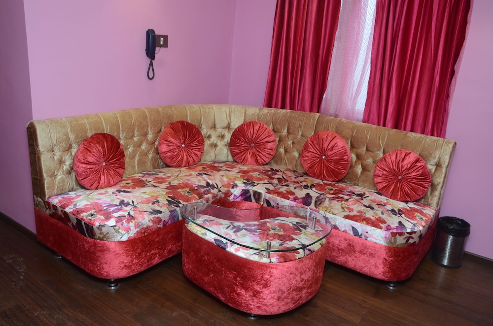 The Grand Empire A Boutique Hotel 13/21