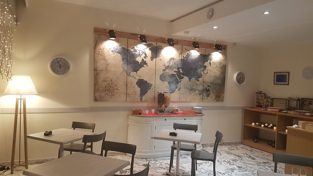 Hotel Le Dauphin 45/62