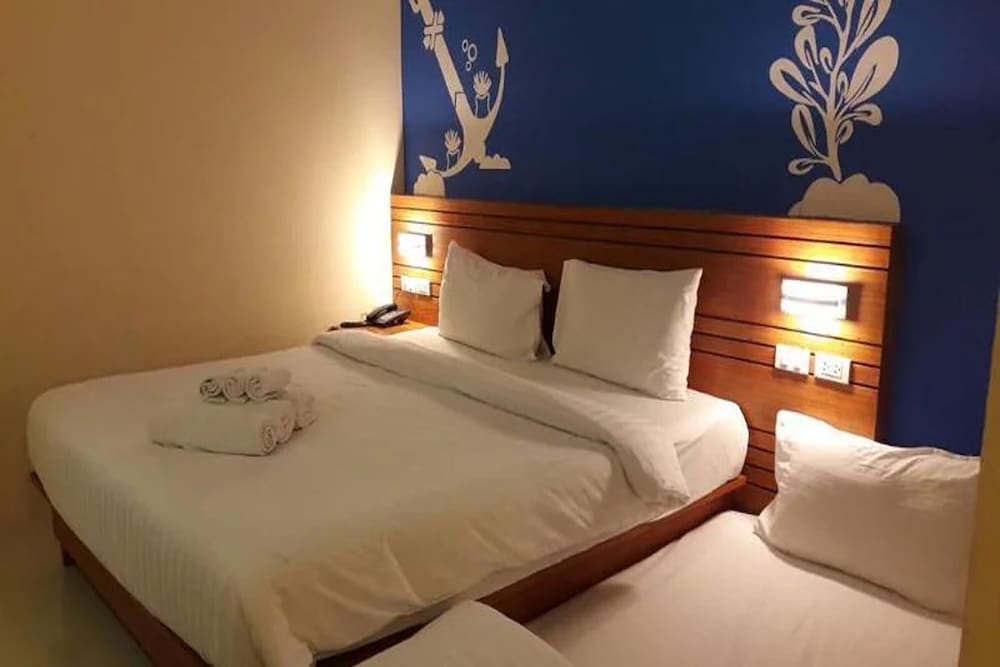 ROOM, DOUBLE BED, BALCONY