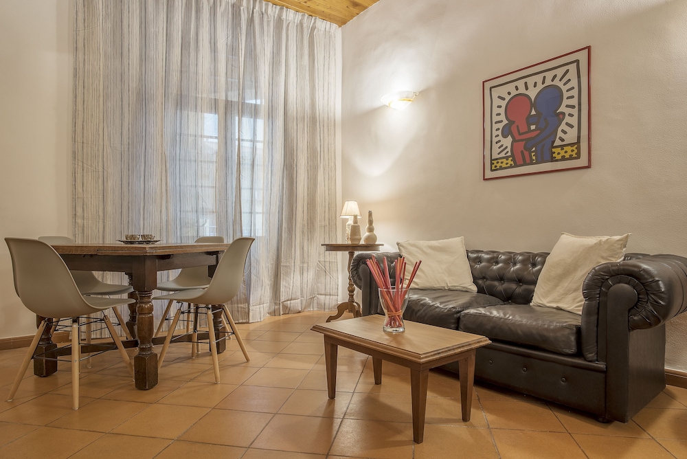 Villa Borghese Roomy Flat 11/28