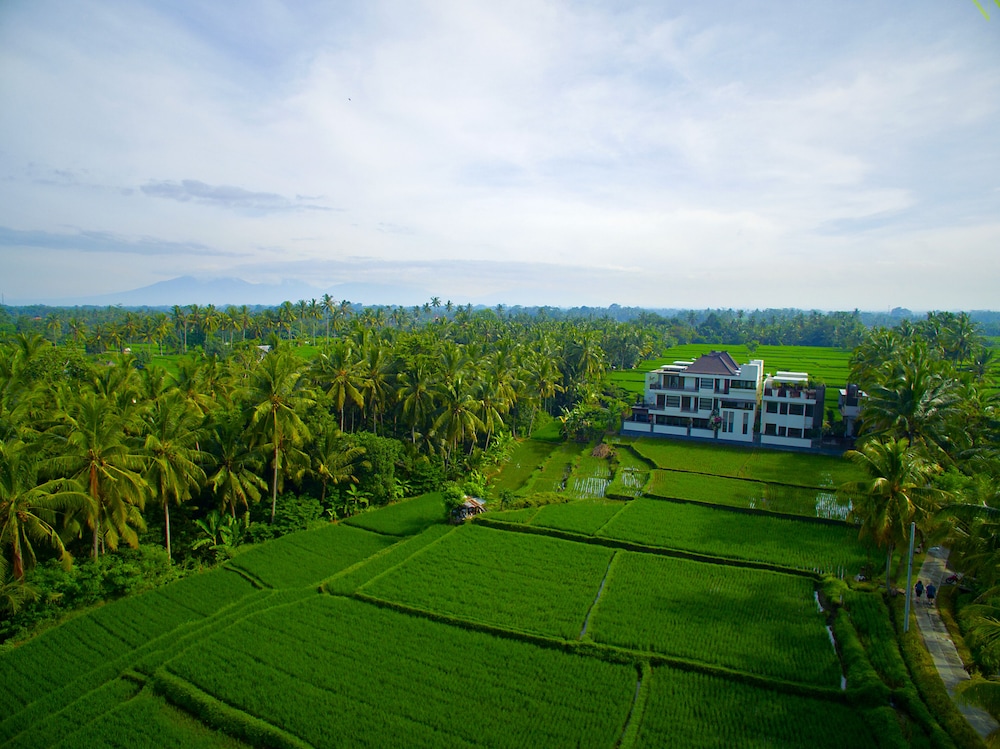 Luxe Villas Bali 25/50