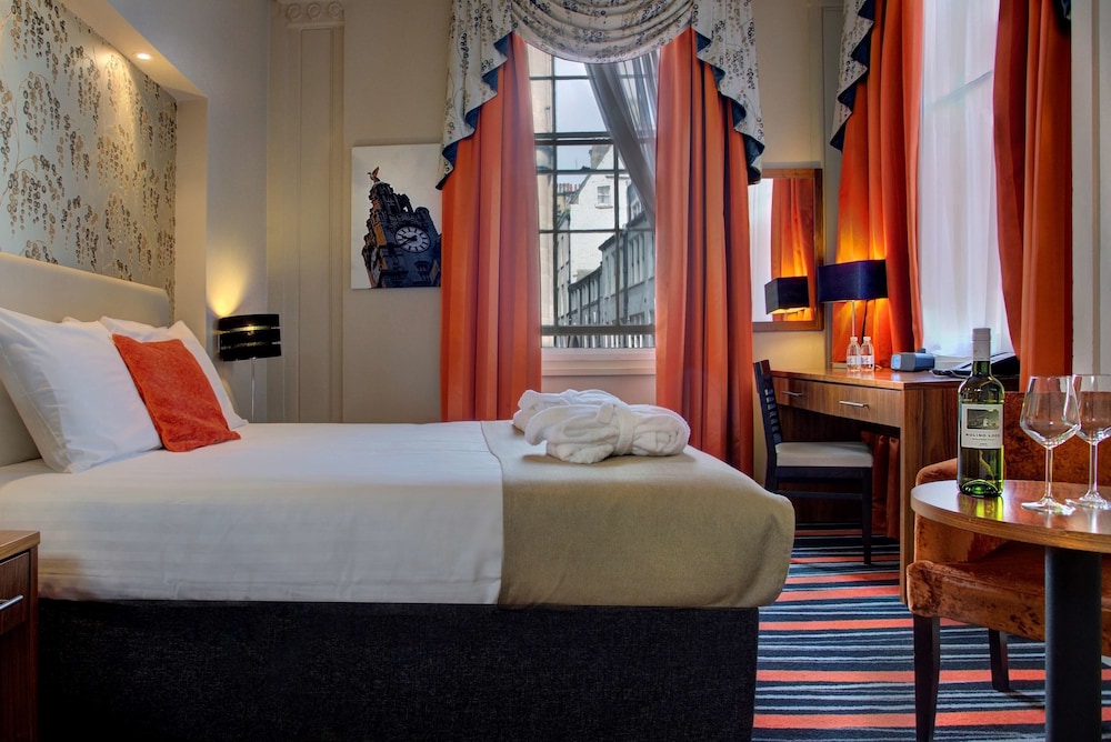 Heywood House Hotel 27/45
