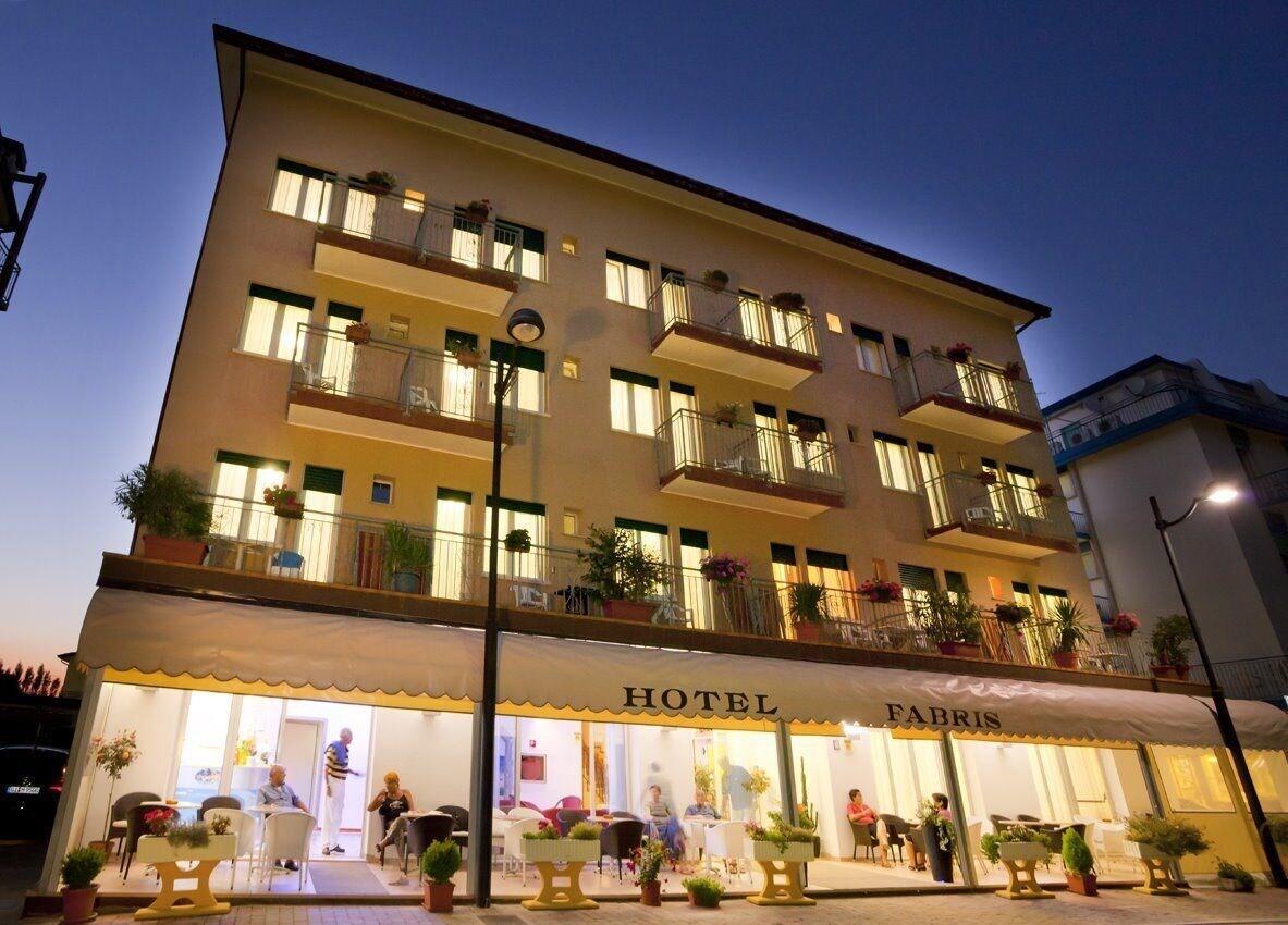 Hotel Fabris 1/36