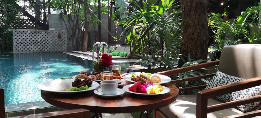 Sarina Boutique Hotel 47/50