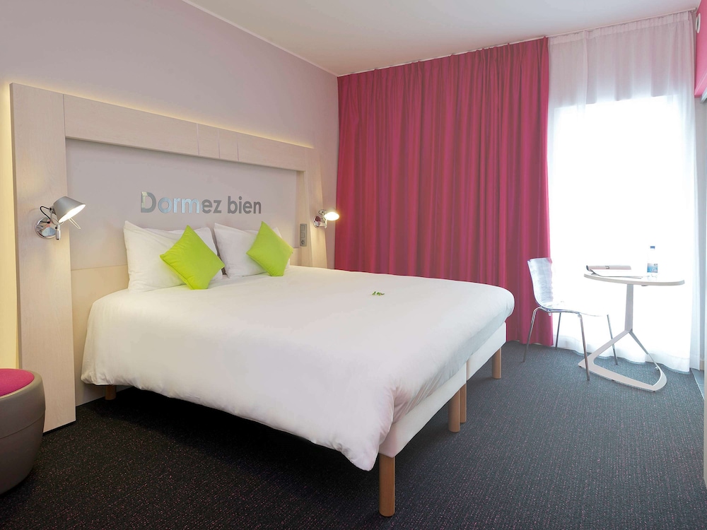 IBIS STYLES NIVELLES 15/73