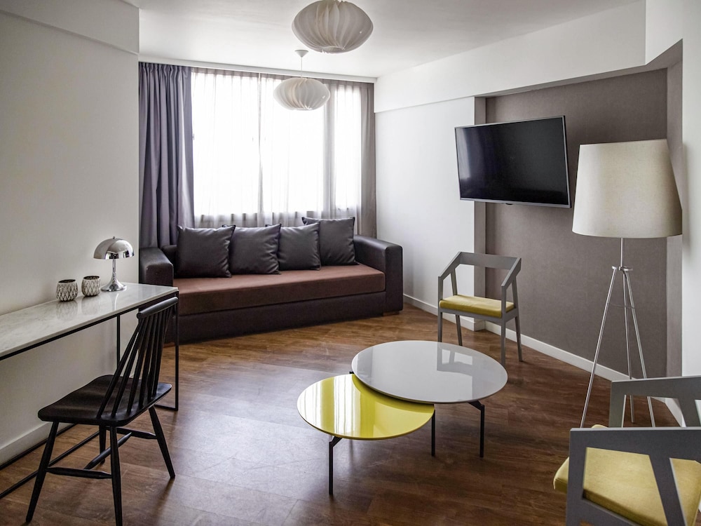 Mercure Rosario 43/58
