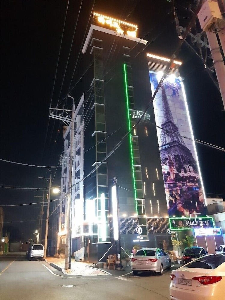 ハイト モーテル 写真5