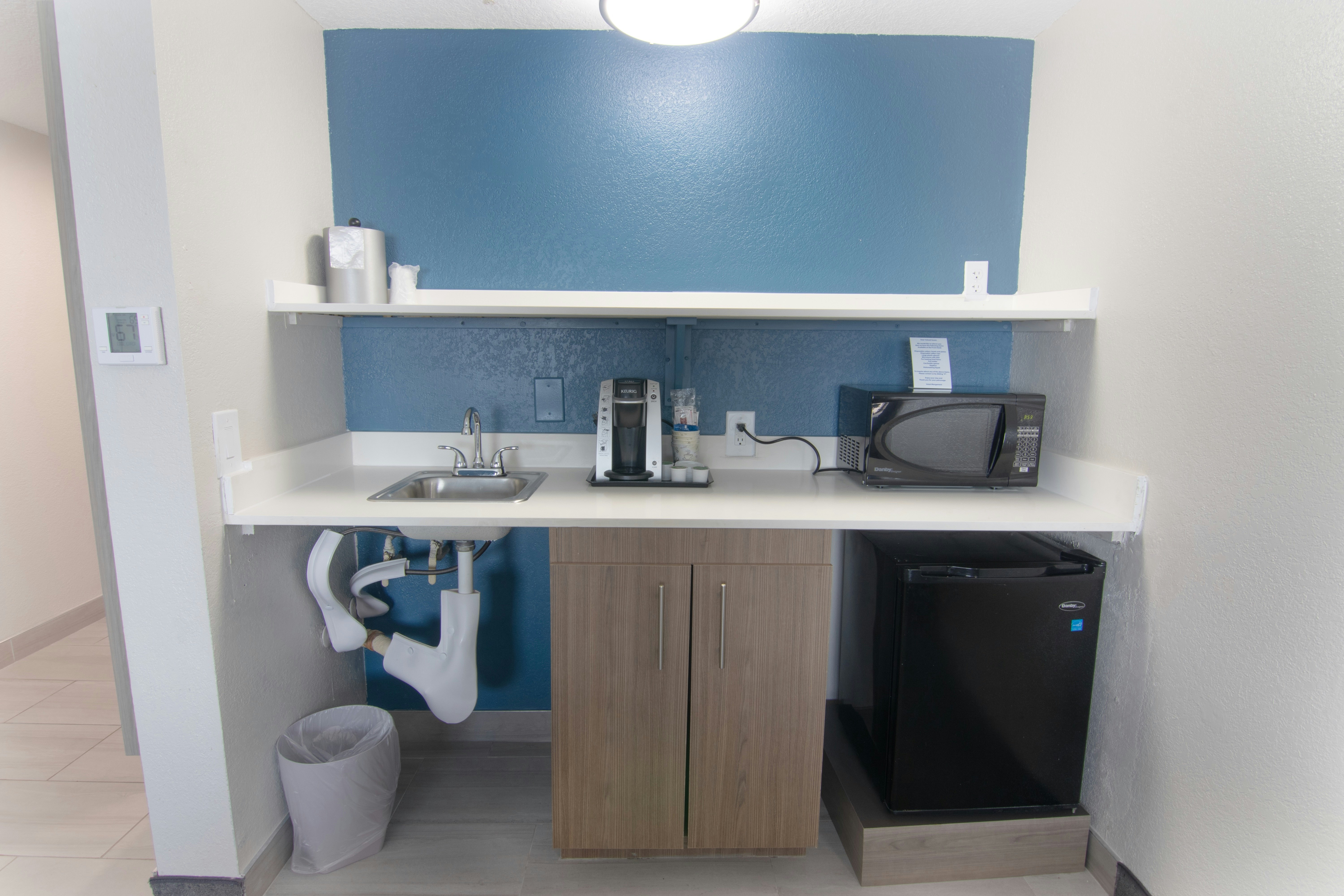 Holiday Inn Express Hotel Suites Fort Lauderdale Airport West 42/50