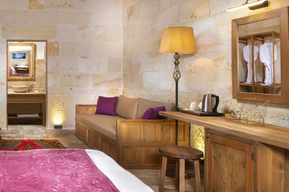 Ayazma Cave Hotel 28/50