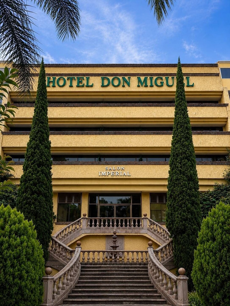 Hotel Don Miguel 9/72