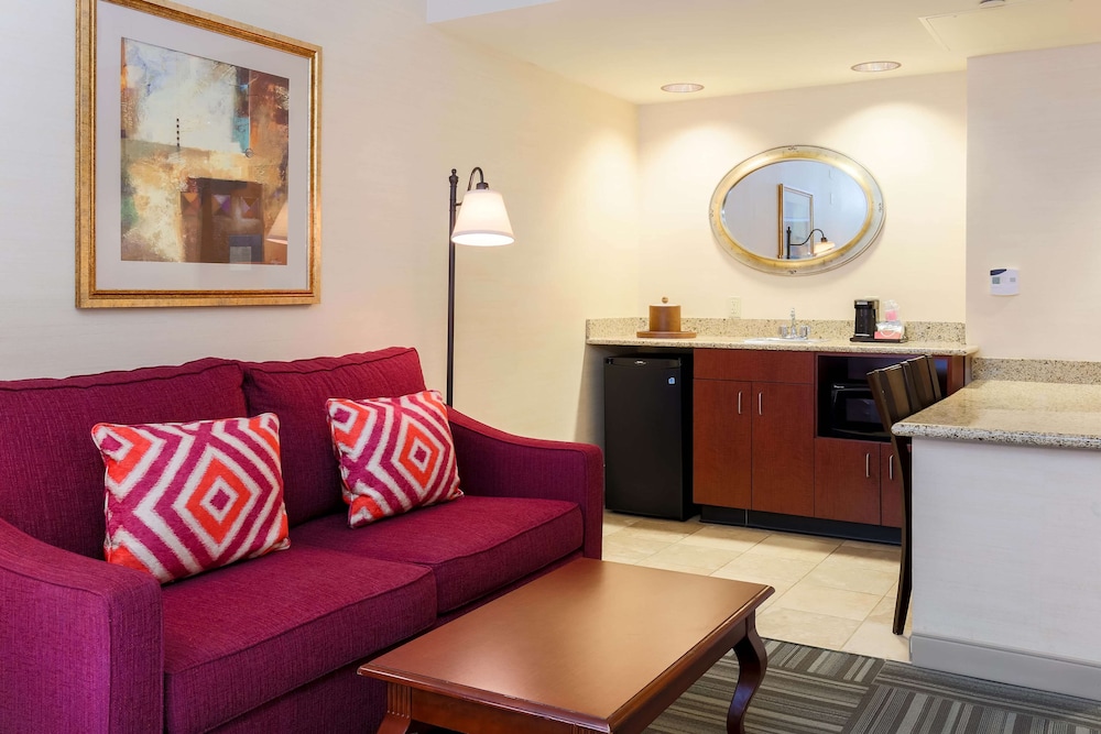 Hampton Inn Nanuet 27/41