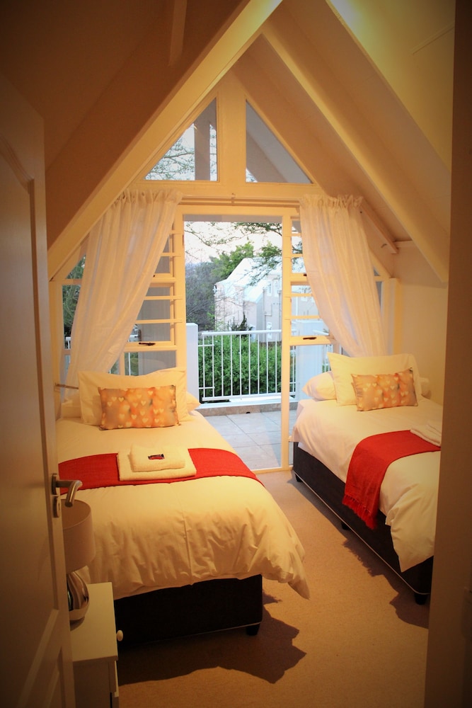 Tc Villas 7/35