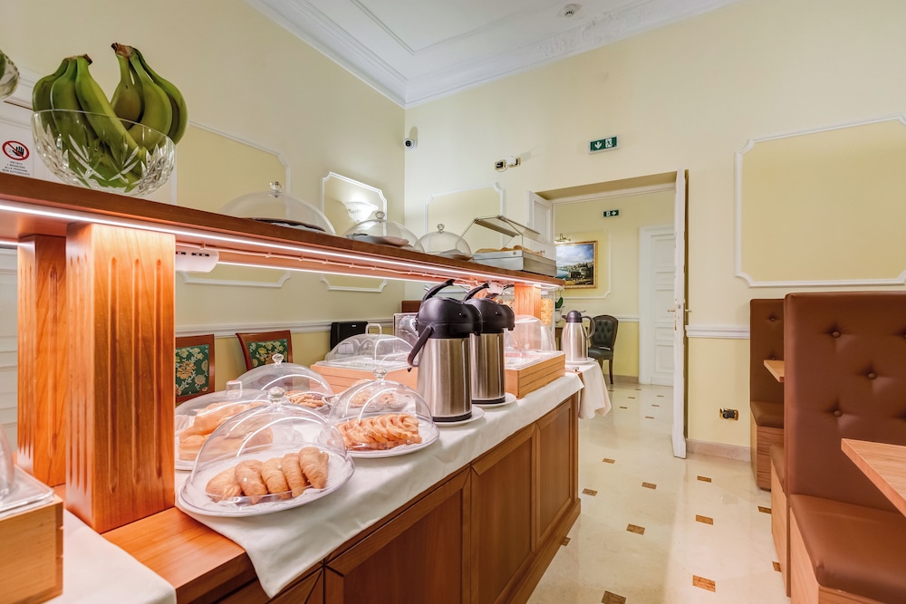 Hotel Cellini 15/61