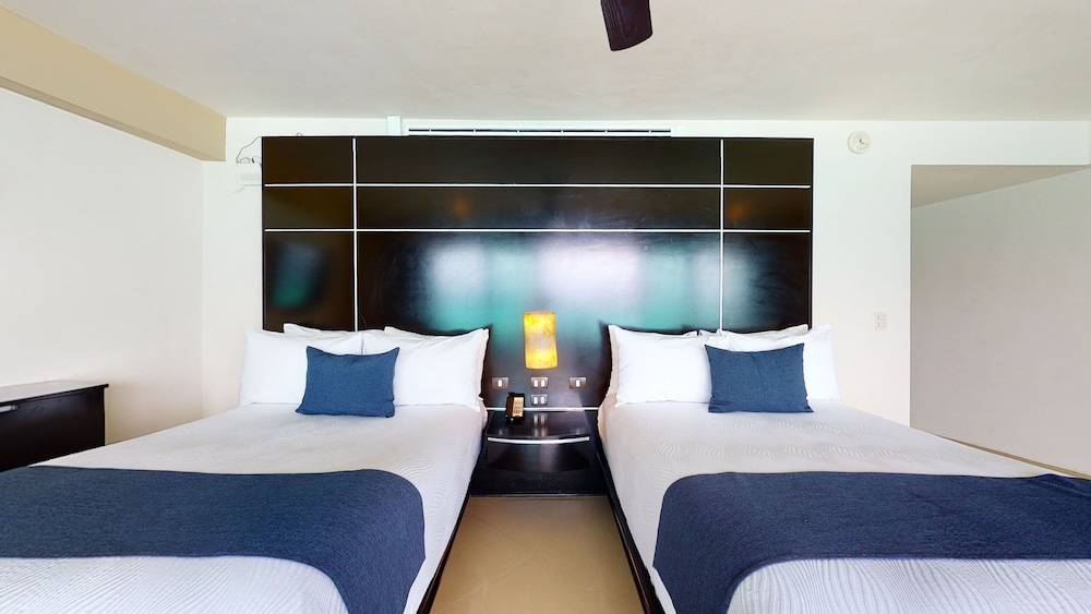 Seadust Cancun Family Resort Ex Great Parnassus Resort And Spa All Incl 19/63