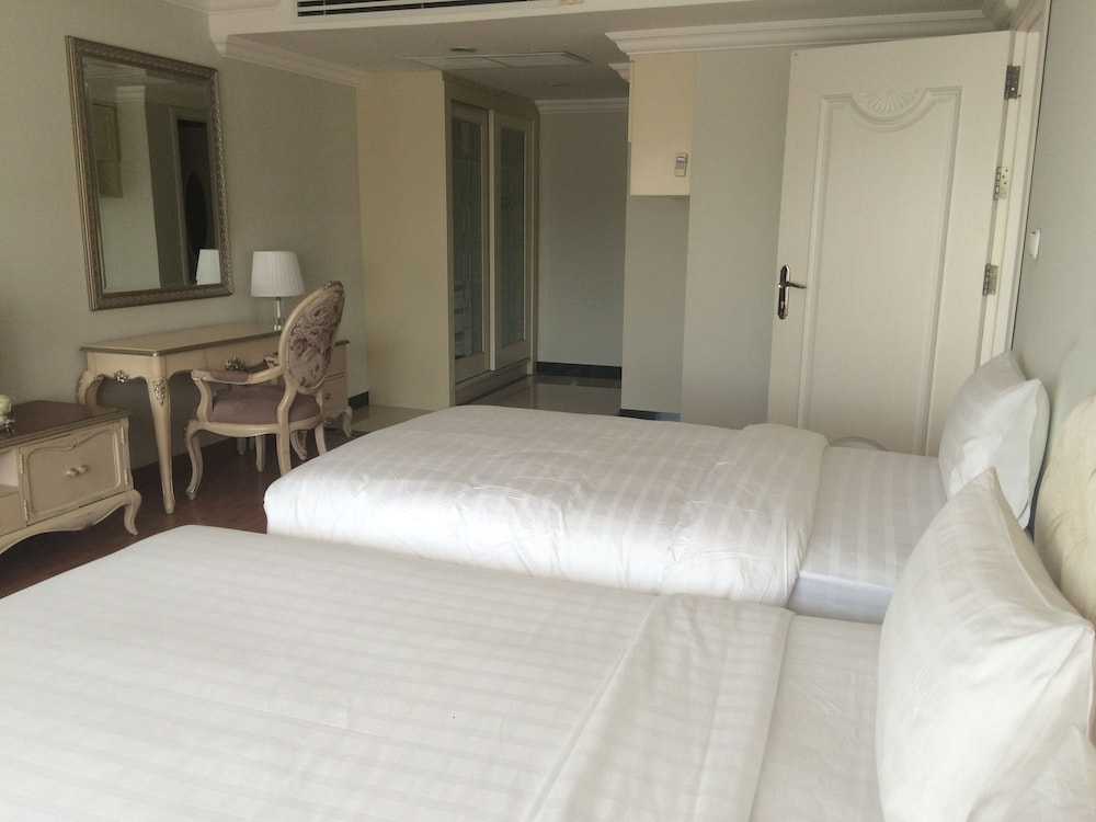 Lk Noble Suite 4/26
