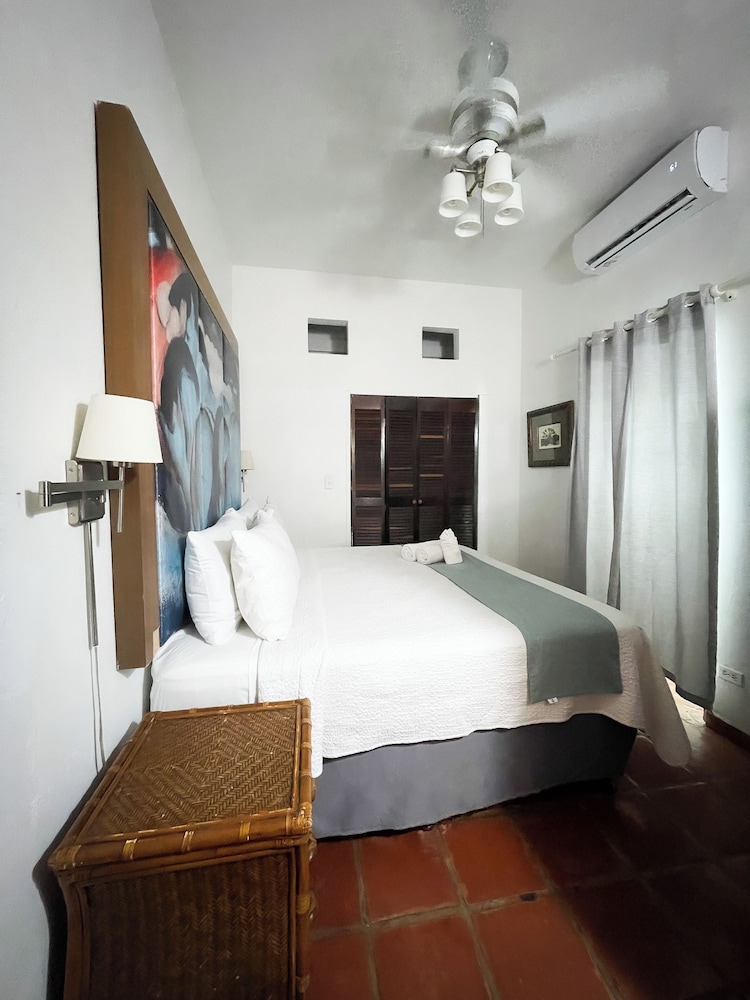 2 Bedrooms, Suite, Apartment, 2 King Beds