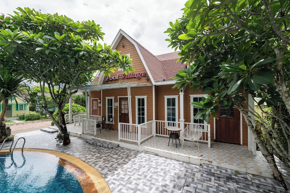 At Rice Resort 43/50