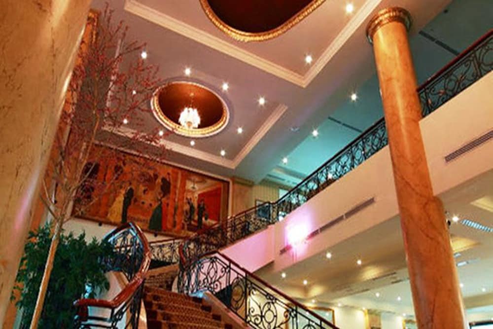 The Katerina Hotel 8/33