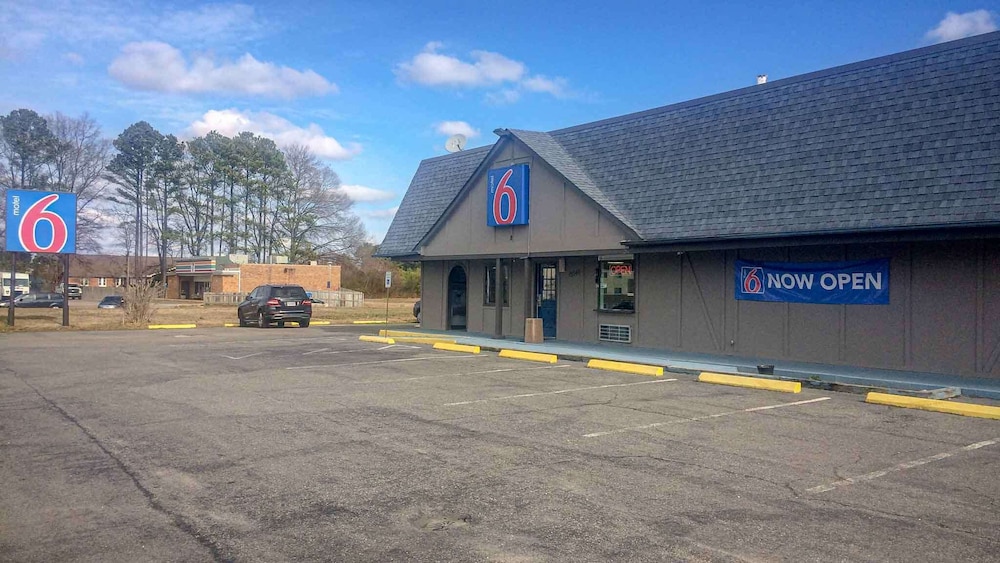 Motel6 Newport News, VA - Fort Eustis 18/21