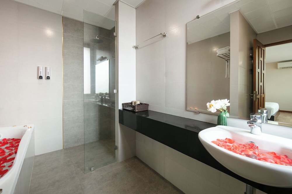 HB Serviced Apartment - 121B Quan Hoa 30/30