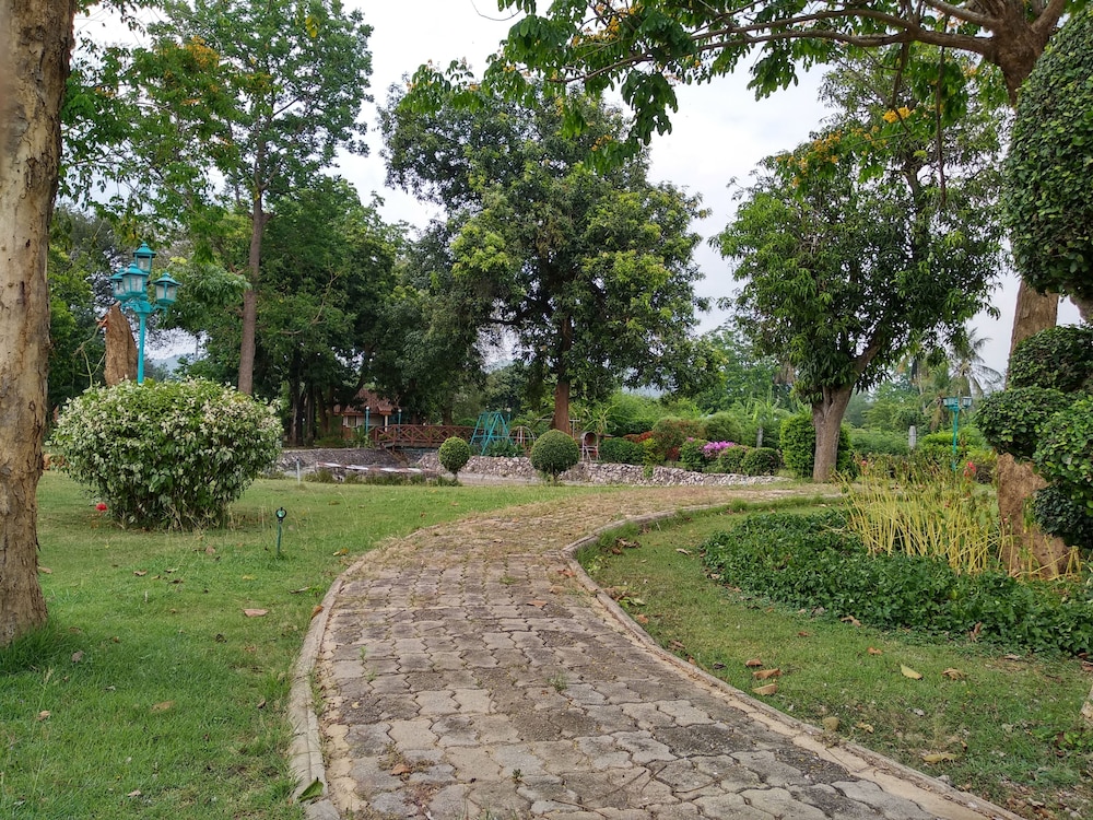 Saichonview Resort 33/42