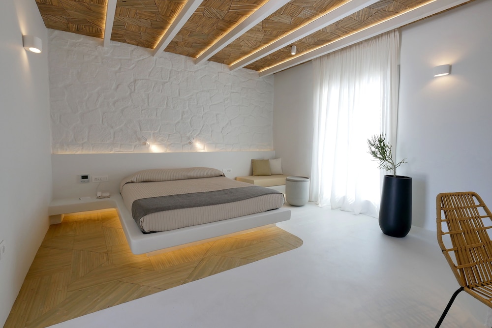 Andronikos Hotel - Adults Only 9/82