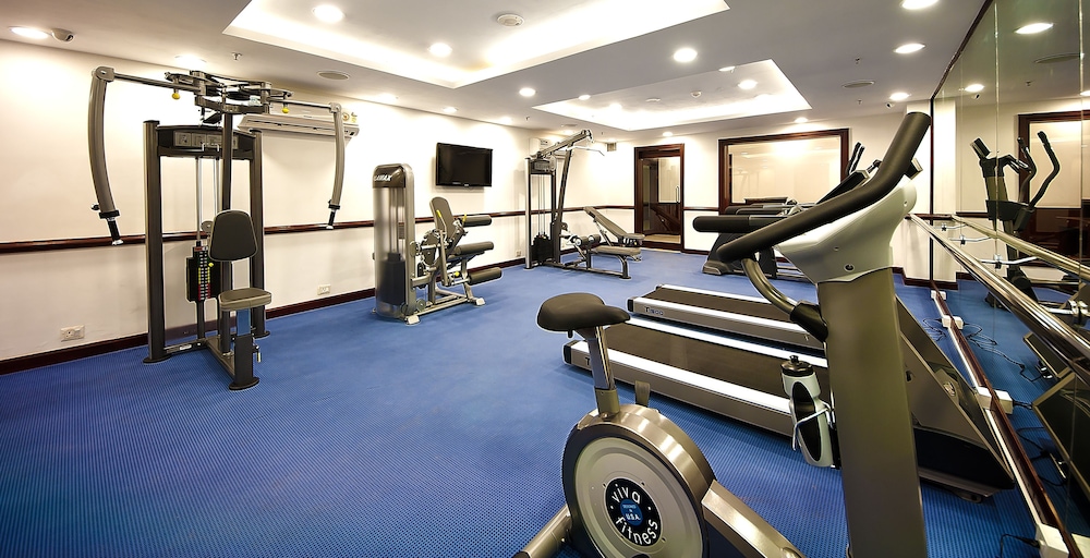 The Golden Plaza Hotel Spa 14/35
