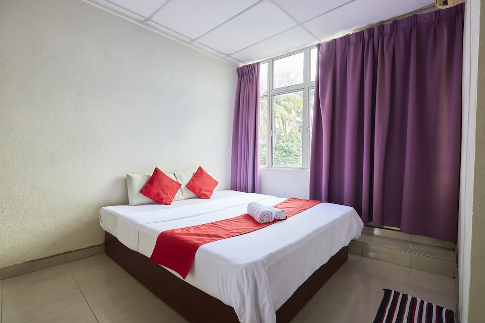 OYO 885 Jerteh Hotel 9/31