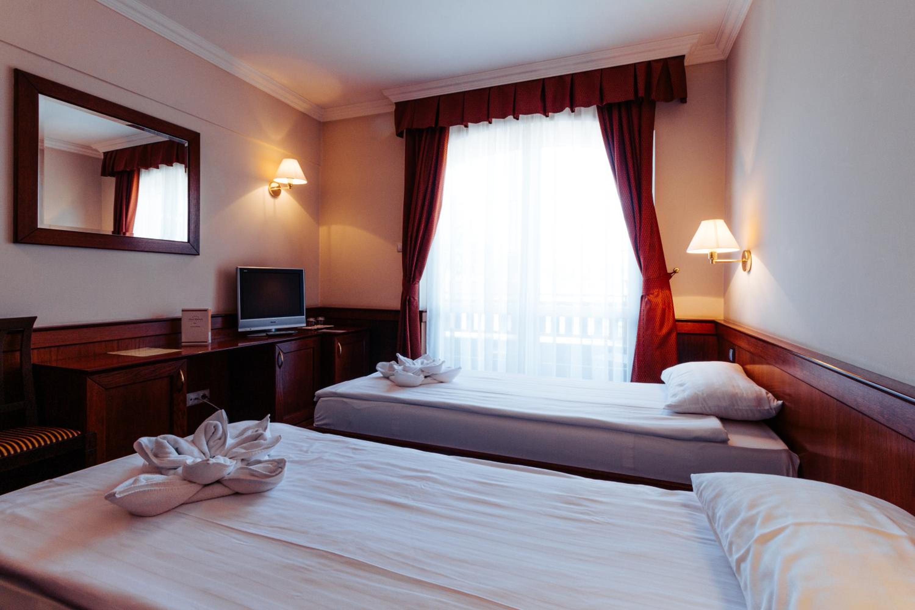 Room, Double or Twin Bed, Balcony
