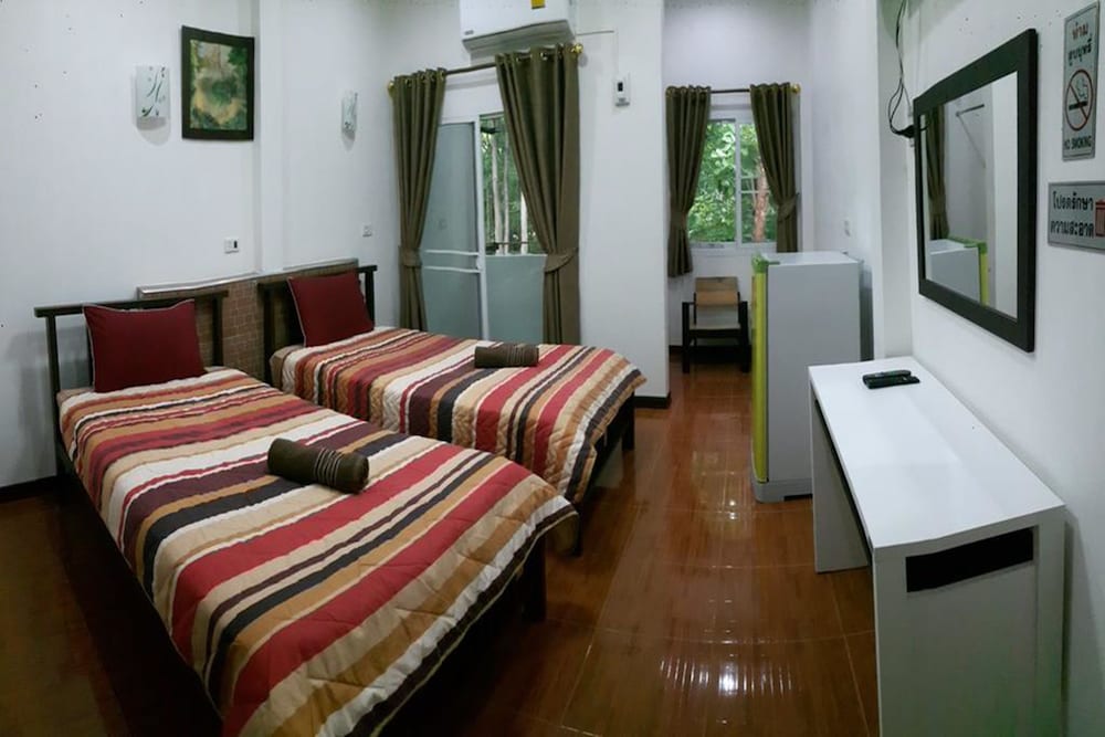 Home Hug Pak Sabai 19/32