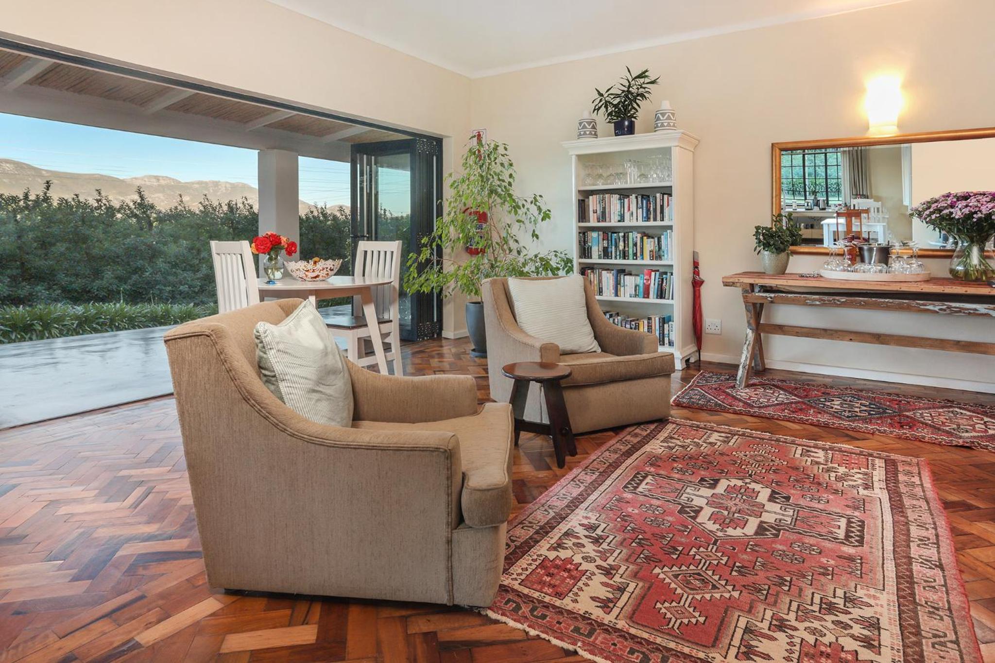Elgin Country Lodge 20/40