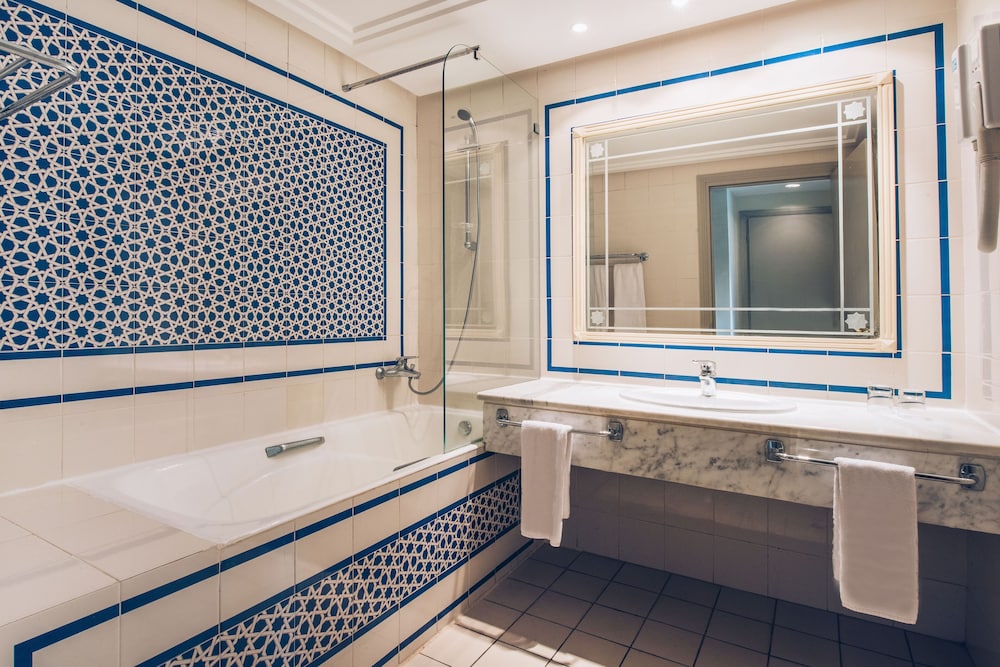 Iberostar Waves Averroes 39/66